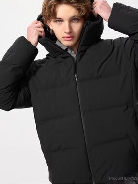 Uniqlo Seamless Down Parka Men’s Small Black Water-Repellent MSRP $149